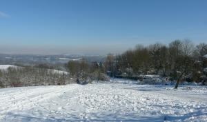 Vue sur la plaine enneigé.