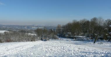 Vue sur la plaine enneigé.